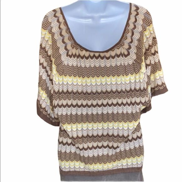 Liz Claiborne. AXCESS. Knit Top Size M - Picture 2 of 5